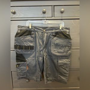 Multipurpose cargo shorts